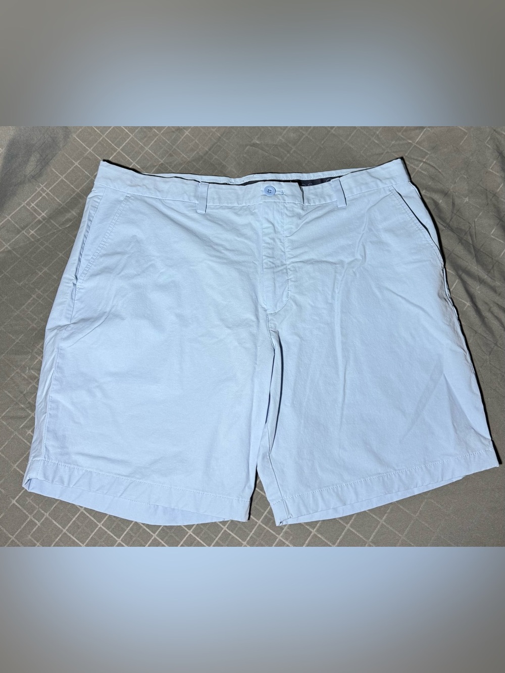 Vineyard Vines Light Blue Men’s Flat Front Shorts